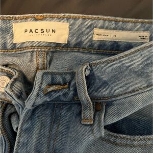 Women Pacsun denim mom jeans